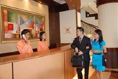 фото отеля Swiss Inn Batam