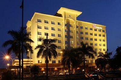 фото отеля Swiss Inn Batam