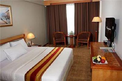 фото отеля Swiss Inn Batam