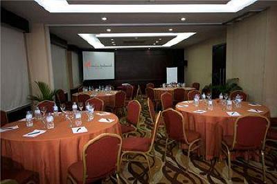 фото отеля Swiss Inn Batam