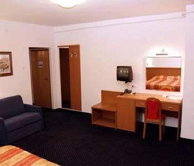 фото отеля Hotel Petka