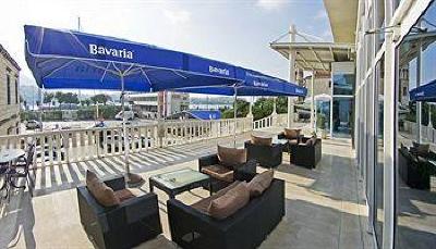 фото отеля Hotel Petka