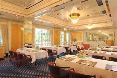 фото отеля Maritim Hotel Halle