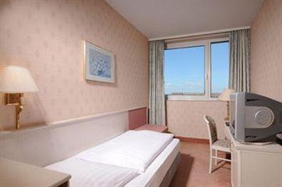 фото отеля Maritim Hotel Halle