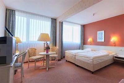 фото отеля Maritim Hotel Halle