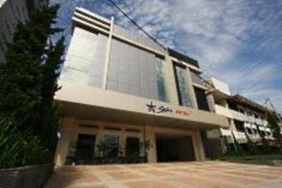 фото отеля Star Hotel Pontianak