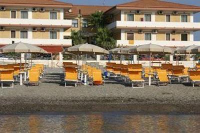 фото отеля Hotel Miramare Ciro Marina