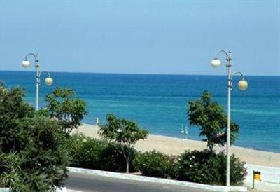 фото отеля Hotel Miramare Ciro Marina