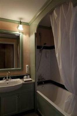 фото отеля Hotel Villa Capri Gardone Riviera