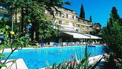 фото отеля Hotel Villa Capri Gardone Riviera