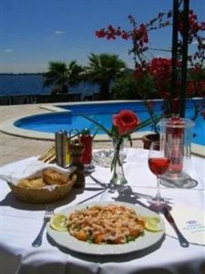 фото отеля Hotel Villa Capri Gardone Riviera