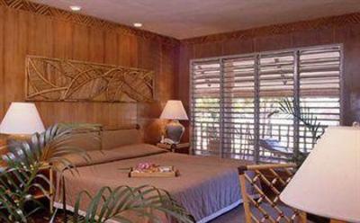 фото отеля Maribago Bluewater Beach Resort