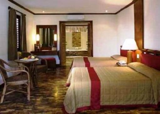 фото отеля Maribago Bluewater Beach Resort