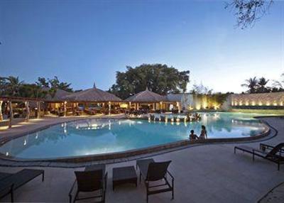 фото отеля Maribago Bluewater Beach Resort