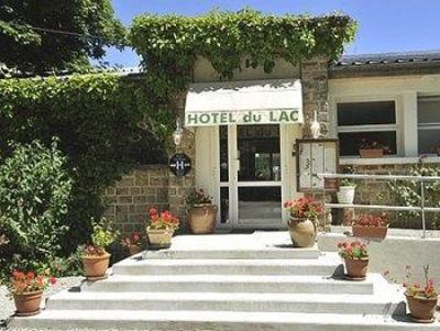 фото отеля Hotel Du Lac Neuvic