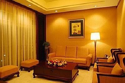 фото отеля Gurong Hotel
