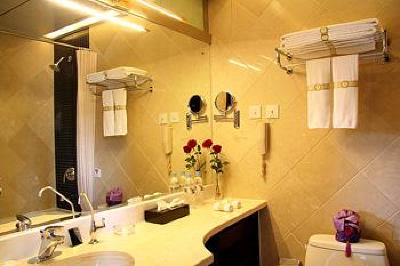 фото отеля Gurong Hotel