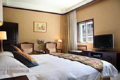 фото отеля Gurong Hotel