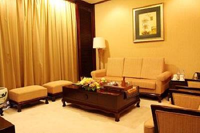 фото отеля Gurong Hotel