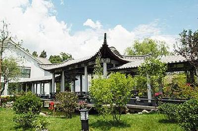 фото отеля Gurong Hotel