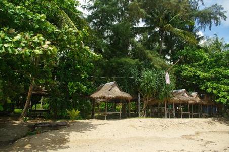 фото отеля Lanta Coral Beach Resort