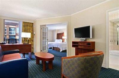 фото отеля Hilton Suites Atlanta Perimeter