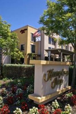 фото отеля Hampton Inn Santa Barbara/Goleta