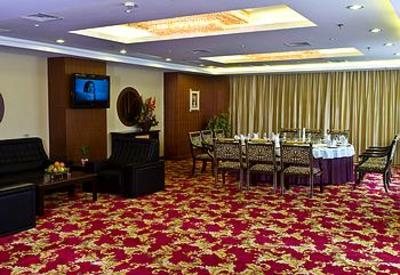 фото отеля The Greenway Hotel