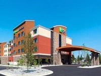Holiday Inn Express Hotel & Suites Butte