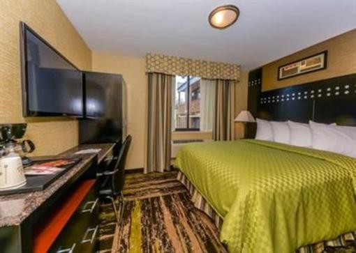 фото отеля Rodeway Inn Bronx Zoo