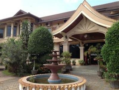 фото отеля Bouasavanh Hotel