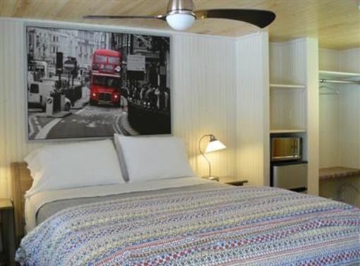 фото отеля Saugatuck Motel
