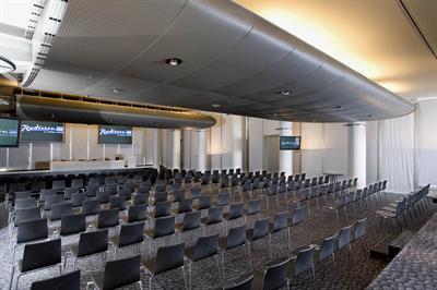 фото отеля Radisson Blu Es Hotel Rome