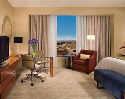 фото отеля Four Seasons Hotel Denver