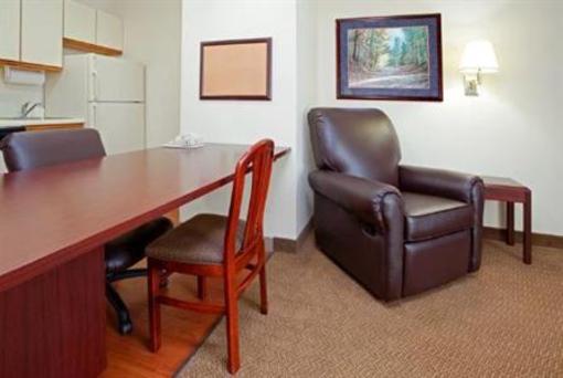 фото отеля Hawthorn Suites by Wyndham Raleigh