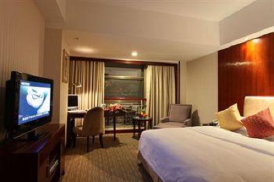 фото отеля Huachen International Hotel