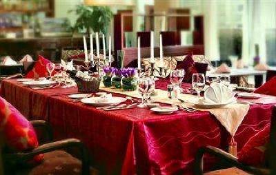 фото отеля Huachen International Hotel