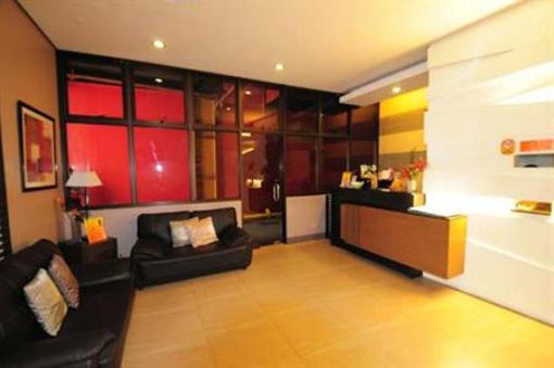 фото отеля Mariposa Budget Hotel