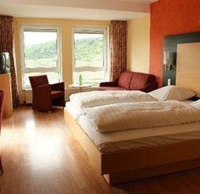 фото отеля Burg Hotel Obermoschel