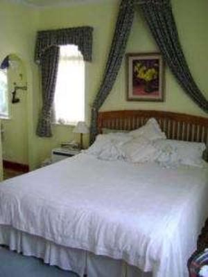 фото отеля Fantails Accomodation