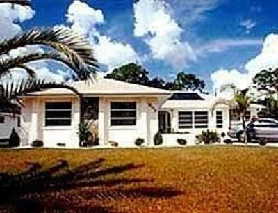 фото отеля Port Charlotte Vacation Homes