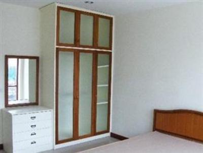 фото отеля Phonlawat Apartment III