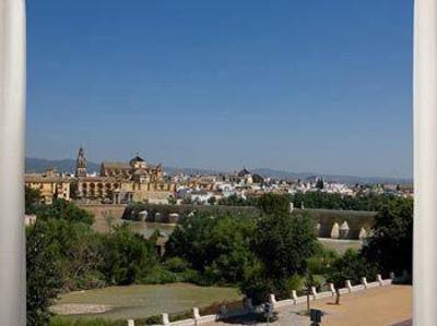 фото отеля Hesperia Cordoba