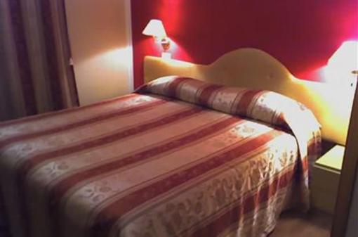 фото отеля International Hotel Siciliani Mondragone