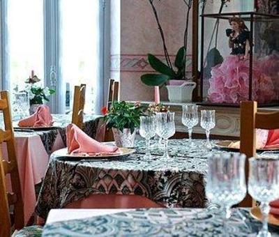 фото отеля Logis Le Castel De Larralde