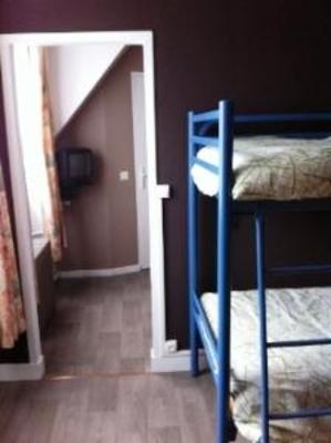 фото отеля Hotel De La Place Chez Fanny