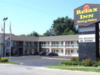 Relax Inn Motel & Suites