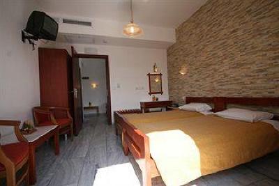 фото отеля Hotel Iliovasilema