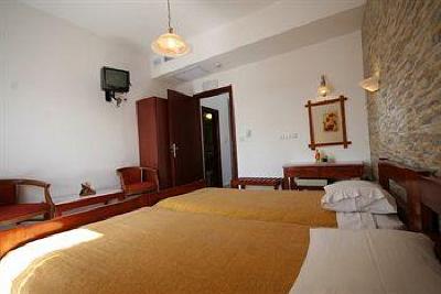 фото отеля Hotel Iliovasilema