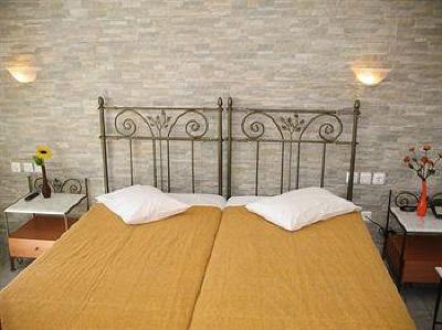 фото отеля Hotel Iliovasilema